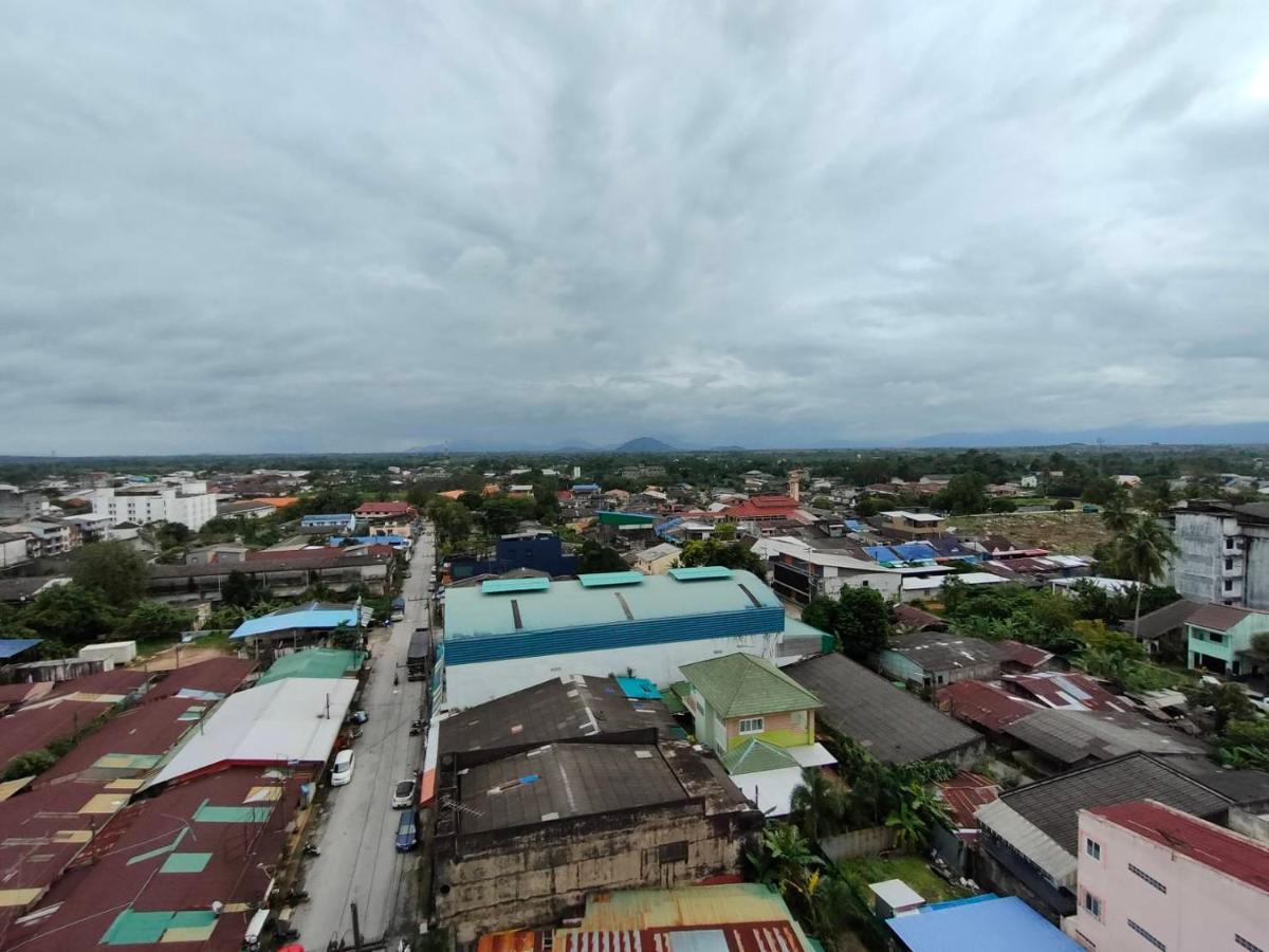 Intertower Hotel Sungai Kolok Exteriör bild