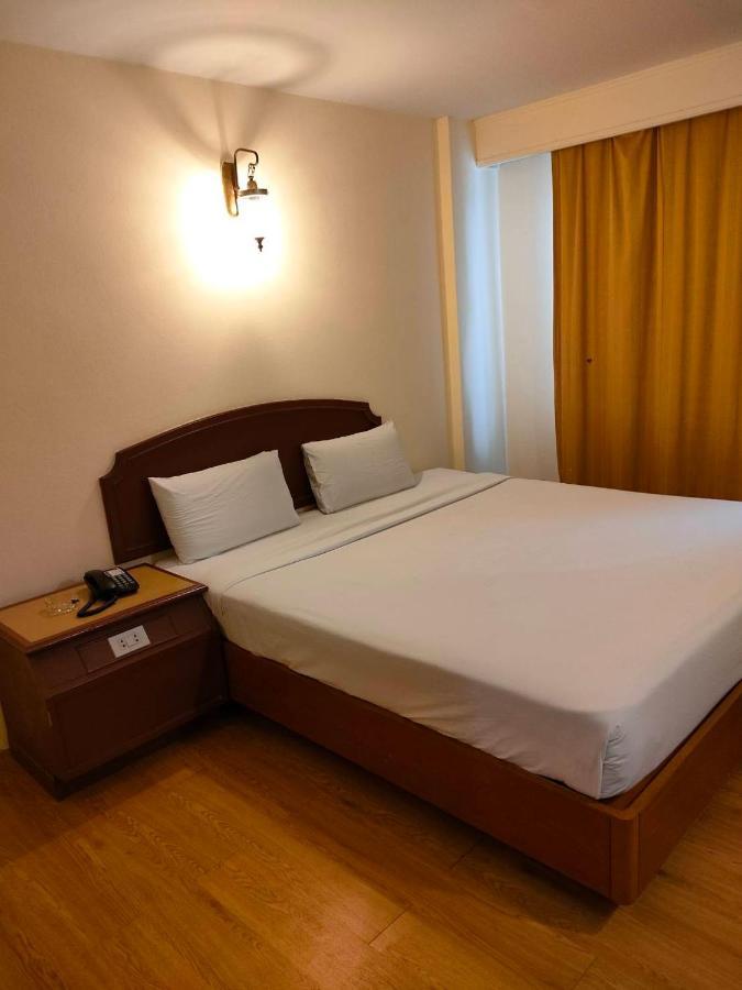 Intertower Hotel Sungai Kolok Exteriör bild