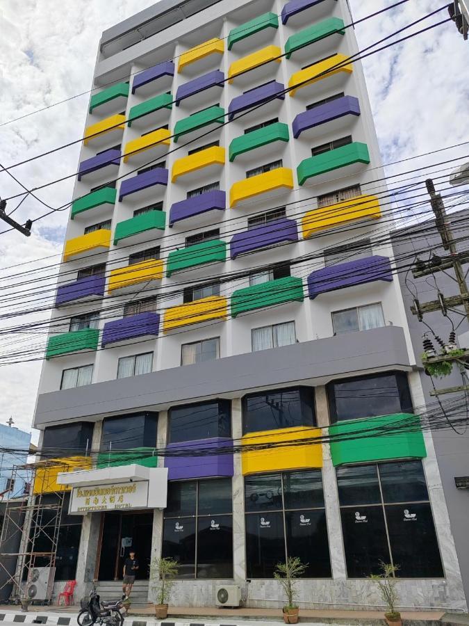 Intertower Hotel Sungai Kolok Exteriör bild