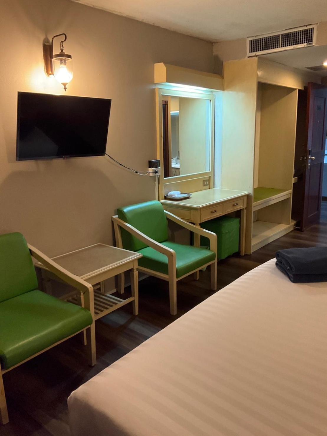 Intertower Hotel Sungai Kolok Exteriör bild