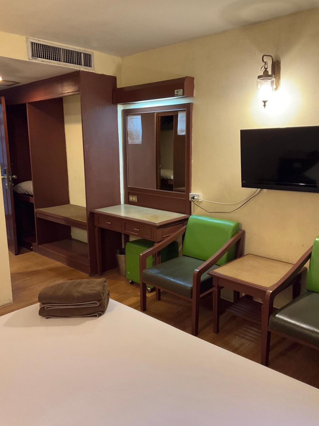 Intertower Hotel Sungai Kolok Exteriör bild