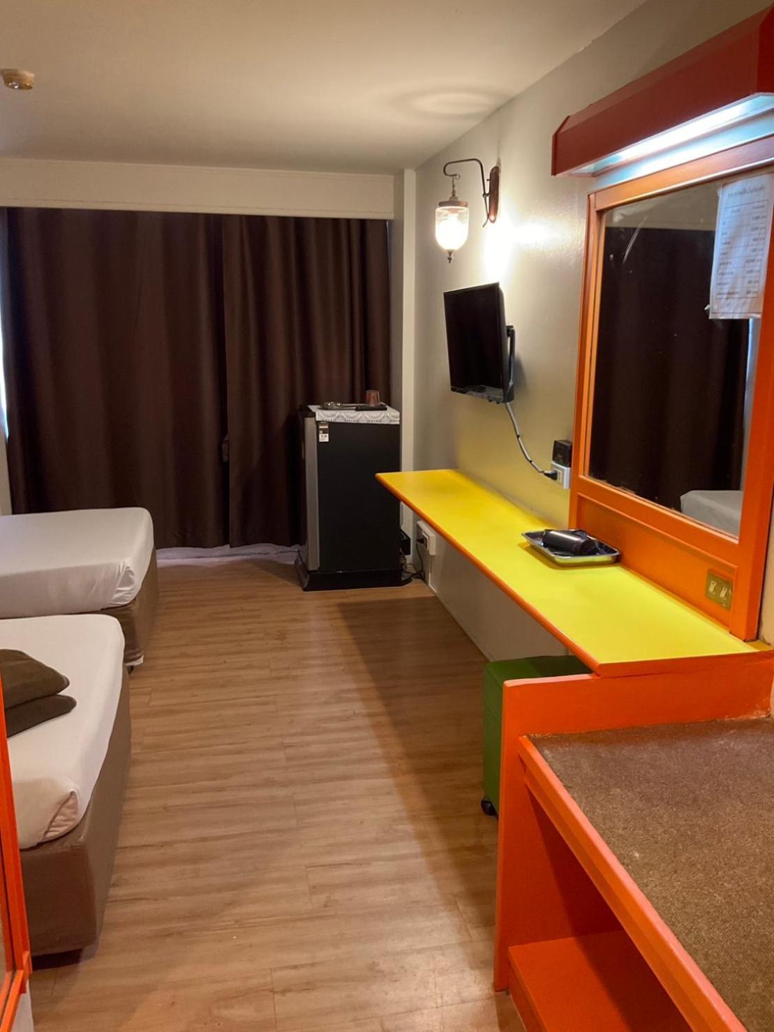 Intertower Hotel Sungai Kolok Exteriör bild